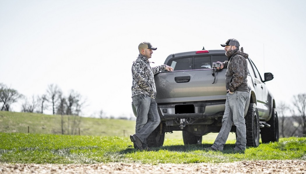 18 Ways to Be a Good Hunting Buddy